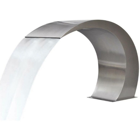Plata caída de agua