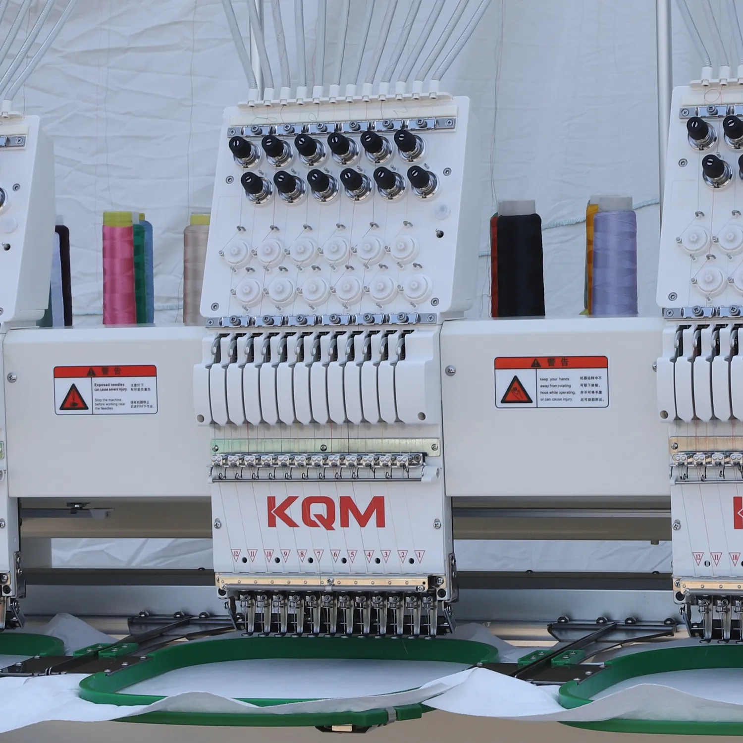 KQM 3 têtes machine à broder industrielle 15 aiguilles machine à broder ordinateur casquette T-shirt machine à broder