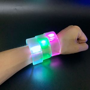 Concert Party Supplies <strong>Software</strong> Programming 8 Zones Group <strong>Function</strong> RFID LED Wristband Remote Controlled LED Bracelet Control DMX