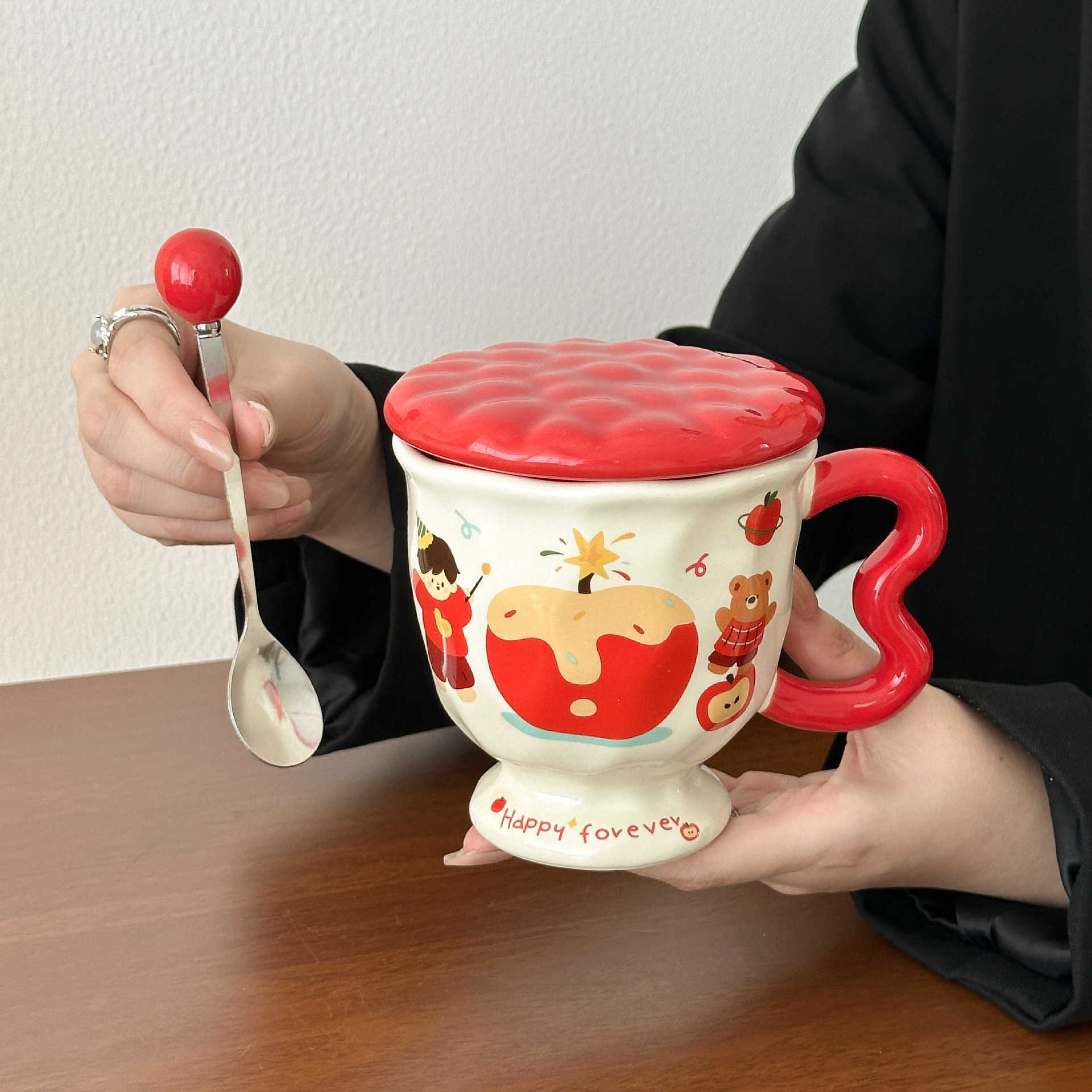 เด็กวันเกิด (ฝาถ้วยและช้อน)