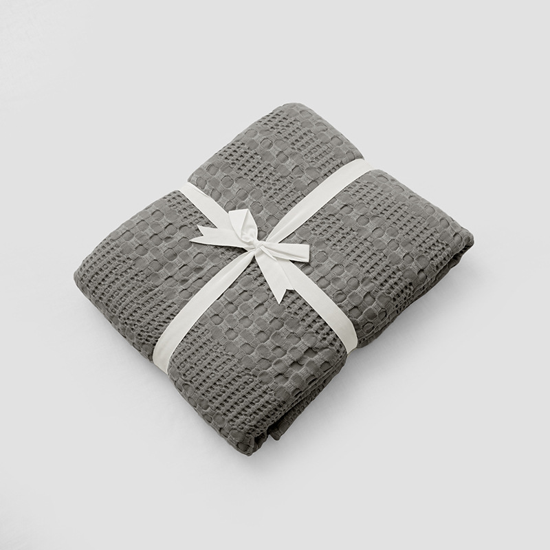 Gris foncé