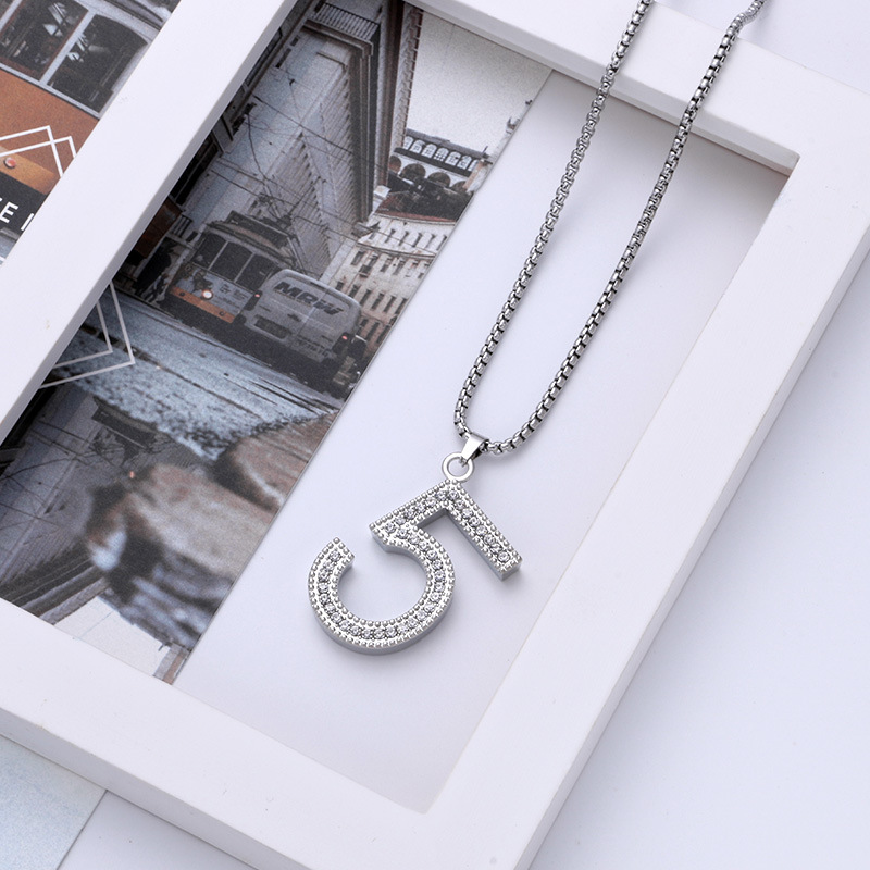 Diamant complet blanc numéro 5