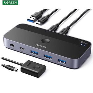 UGREEN CM687 USB Switch A & C ingresso computer condividono 4 porte USB, interruttore USB selettore per PC portatile tastiera Mouse Webcam - Product Image 1