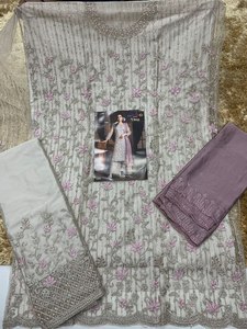 ヘビーネットコーディングシーケンス付きクルタヘビーシーケンスと刺繍作業レディースパーティーウェア - Product Image 2