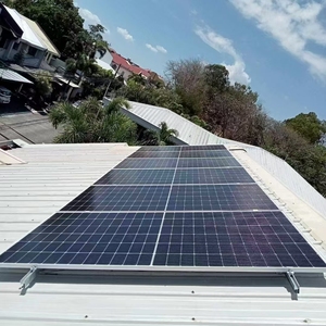 Sistema de respaldo de batería solar de alta eficiencia, monitoreo 24/7 y operación de bajo ruido