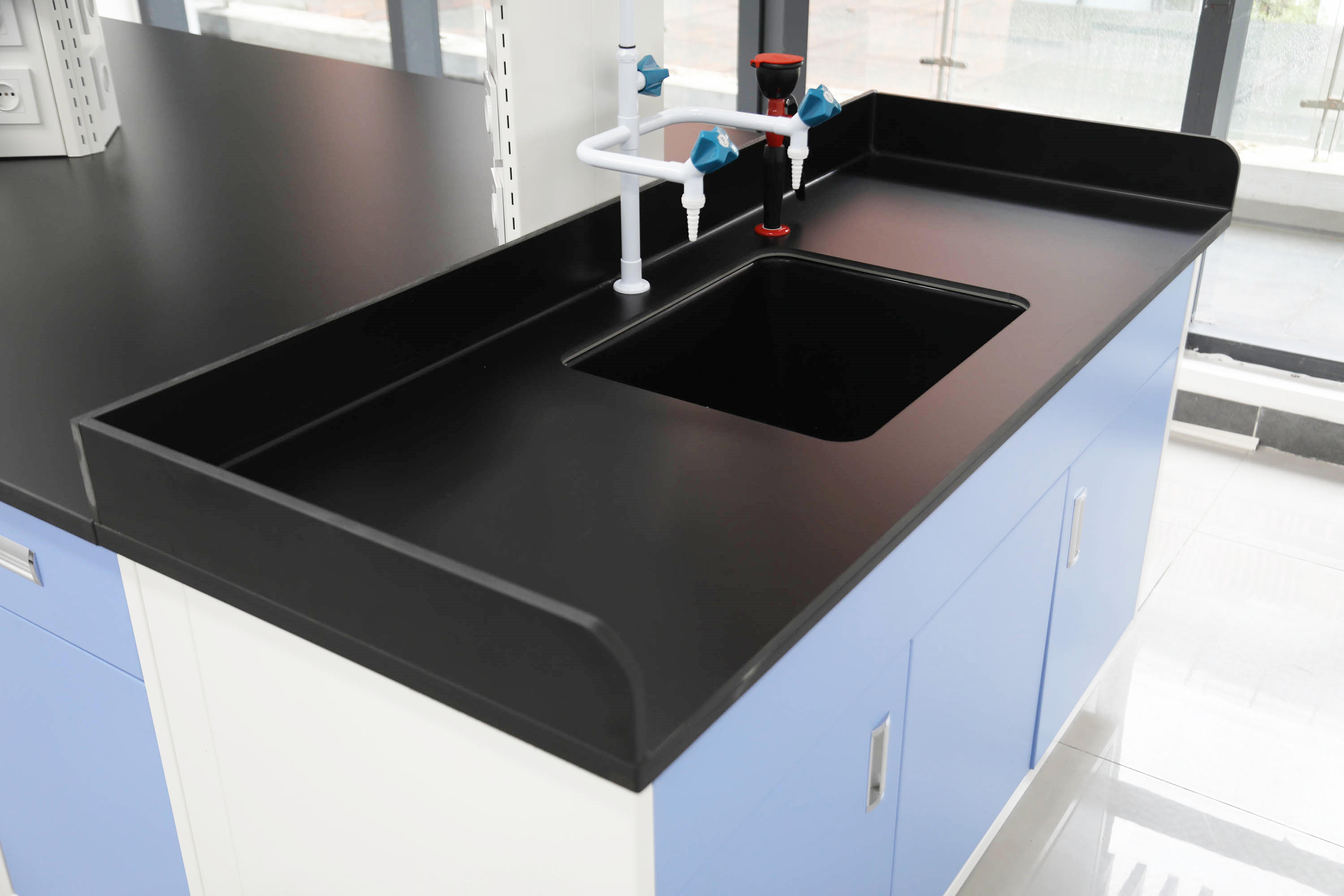 Metal Modern Laboratory Furniture Granite Lab Tables Work Benches With Water Tap 7