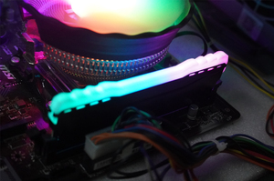 RGB DDR4-3200 DDR4 DIMM 32GB 64GB 3200MT CL16 Desktop-Speicher-Kit mit 2 Nicht-ECC-DIMM-RGB-Gaming-Speicher-RAM - Product Image 2