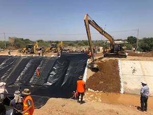 <strong>HDPE</strong> Geomembrane Fish Farm Liner with Welded Seam 60 <strong>Mil</strong> Revestimiento Para Embalses Geomembrana <strong>HDPE</strong> 1.5mm - Product Image 6