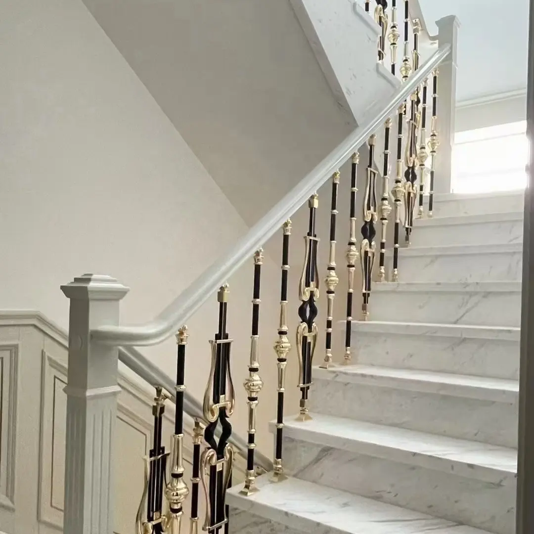 Nova venda quente de metal moderno villa corrimão da escada corrimão da escada de alumínio no interior