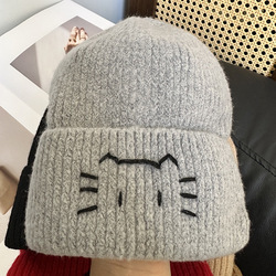 Chapeau chaton gris