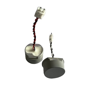 Transmisores de nivel ultrasónicos Sensor de accionamiento automático Transductor ultrasónico Detección de distancia Sensor transductor de piezas de automóviles - Product Image 1
