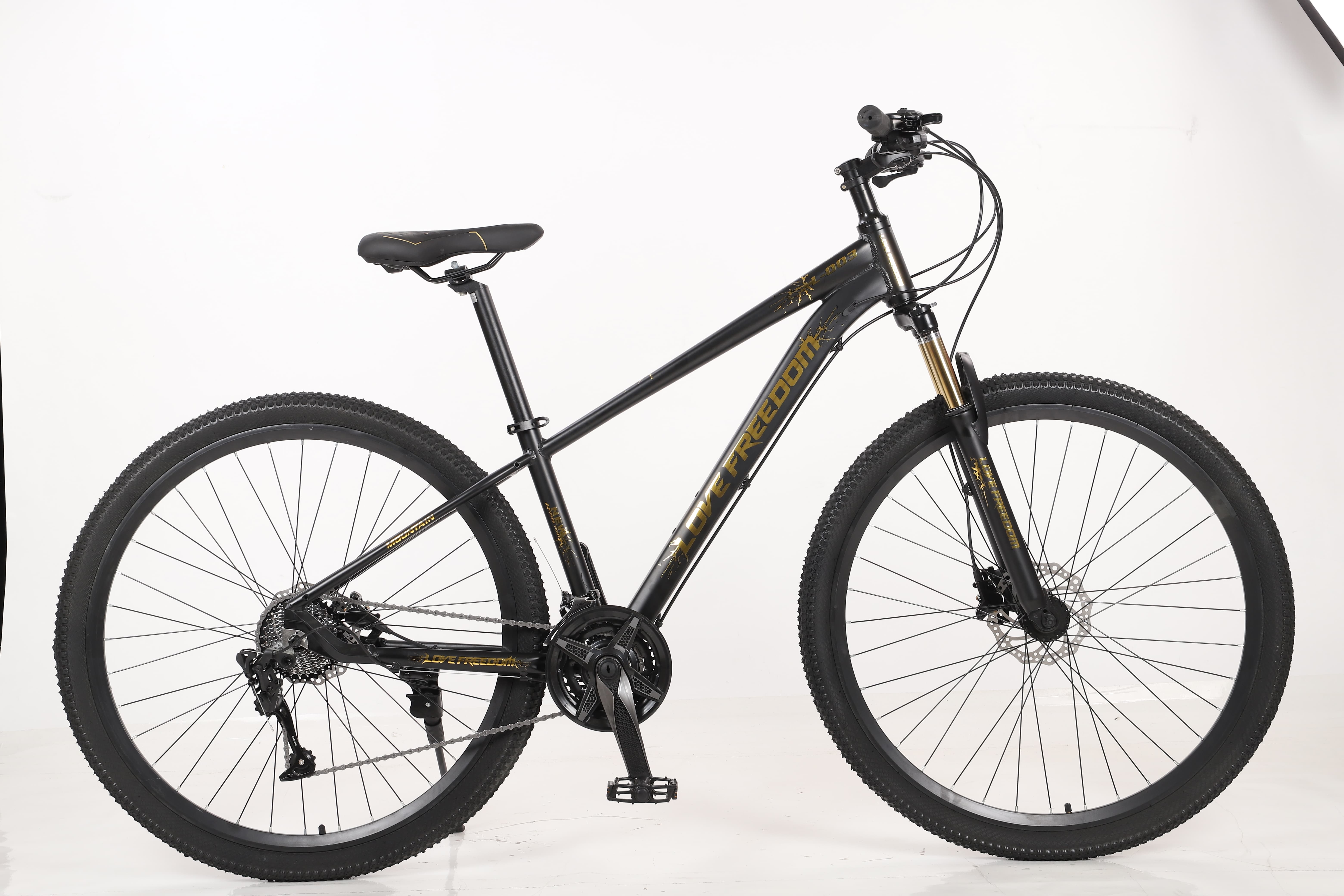 สีดำและสีทอง