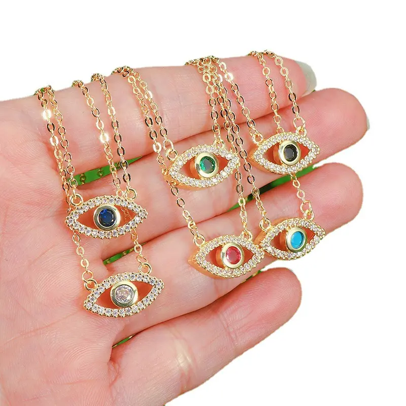 Accessoires plaqués or de qualité supérieure collier de diamants étincelants élégant collier pendentif oeil de diable créatif cadeaux pour les femmes