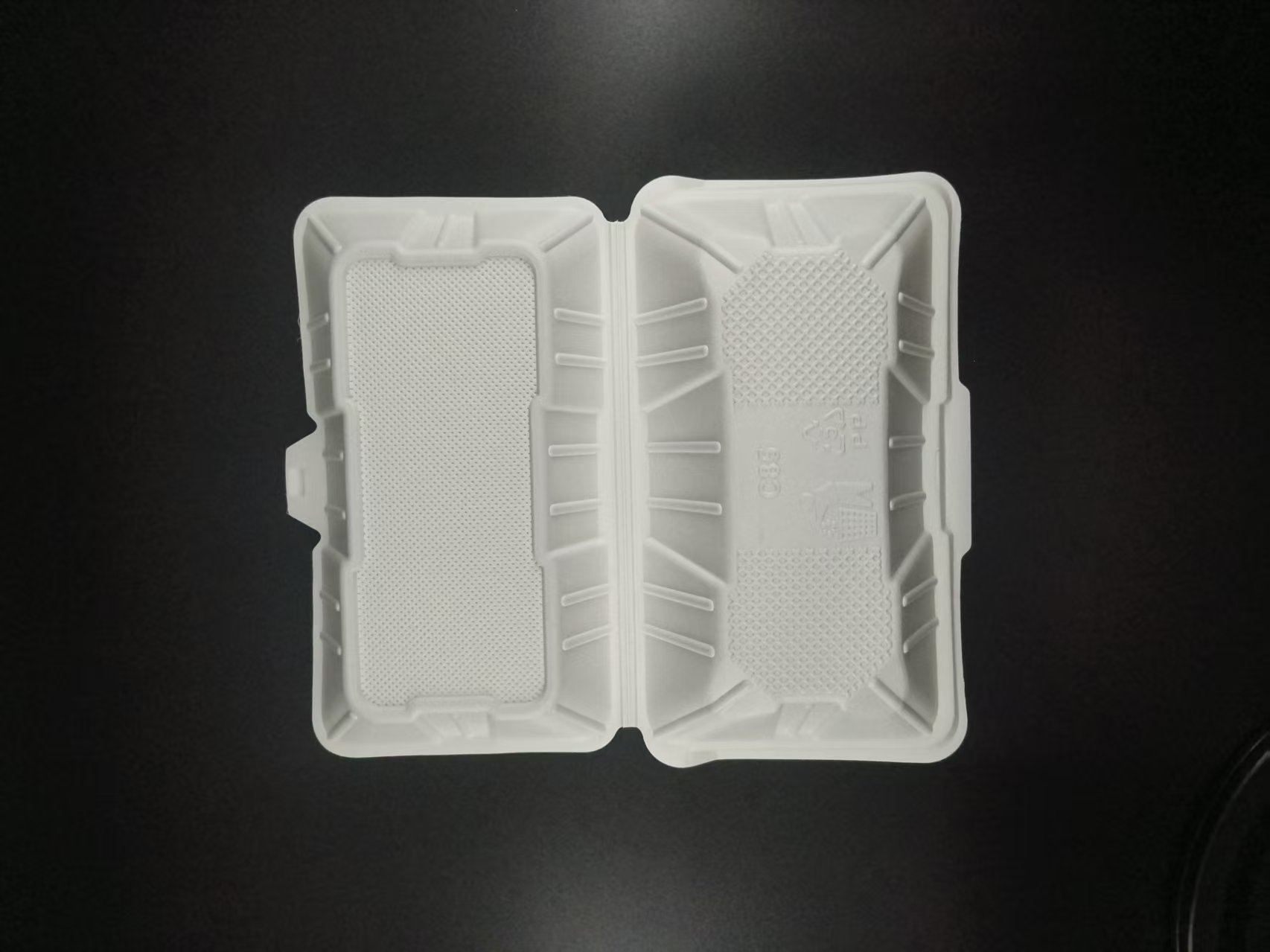 8 x 5 pouces