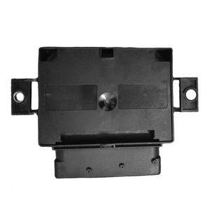 Audi A6L A4L Q5 Módulo de control de freno de mano C6 Controlador de estacionamiento de computadora de freno de mano Módulo de control electrónico para vehículos Audi - Product Image 4