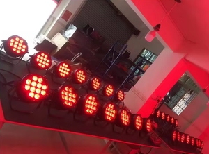 Профессиональный 6 в 1 RGBWAUV 12*18 Вт светодиодный плоский свет DMX беспроводной аккумулятор восходящего освещения сцены светодиодный свет с ИК-контроллером - Product Image 6