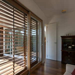 Puertas corredizas de vidrio y ventanas con construido en interior persianas horizontales - Product Image 5