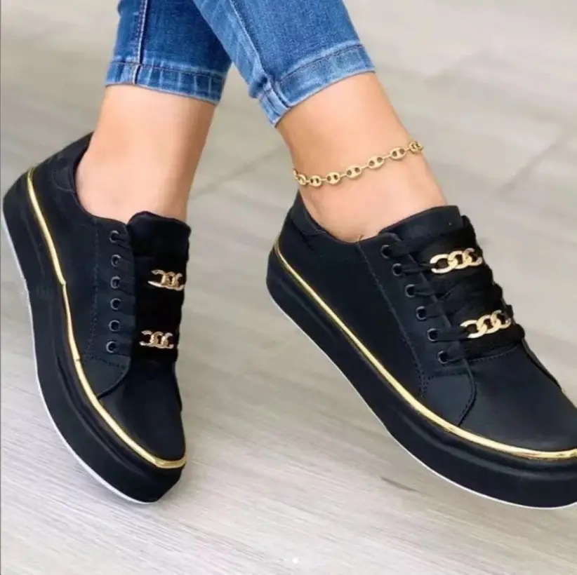 Sapatos femininos de sola grossa com aumento de cor combinando, novidade de 2023 com faixa brilhante casual de camurça, borracha de tamanho grande para mulheres