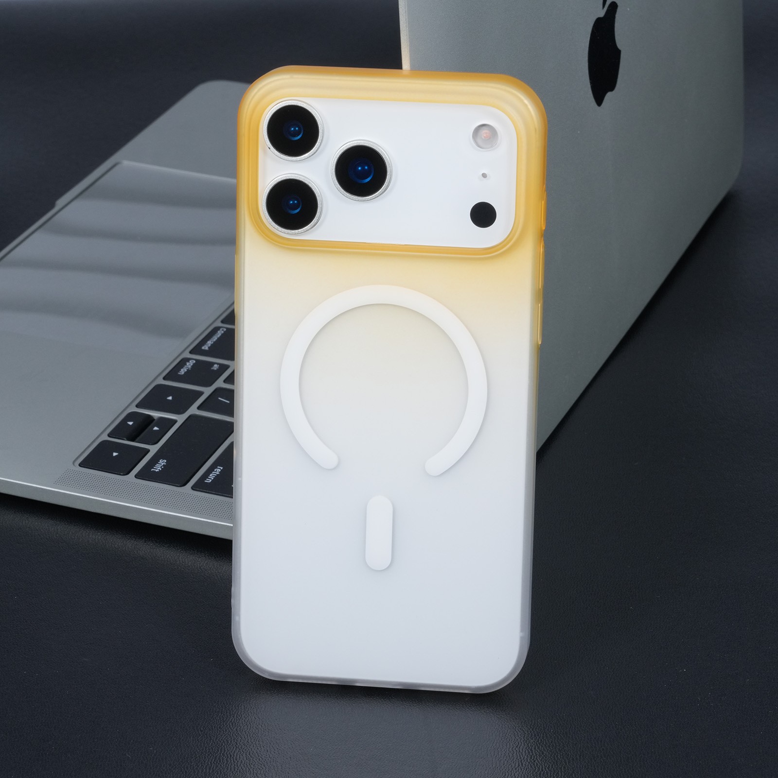 สีเหลือง