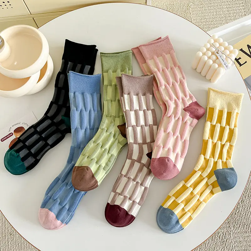 Модные 3-D красочные дизайнерские носки для девочек, хлопковые милые носки для женщин