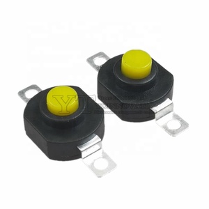YOINNOVATI2ピン水平懐中電灯ボタンスイッチ1412-KDセルフロックON-OFFSPST黄色のプッシュボタン1.5A250VAC