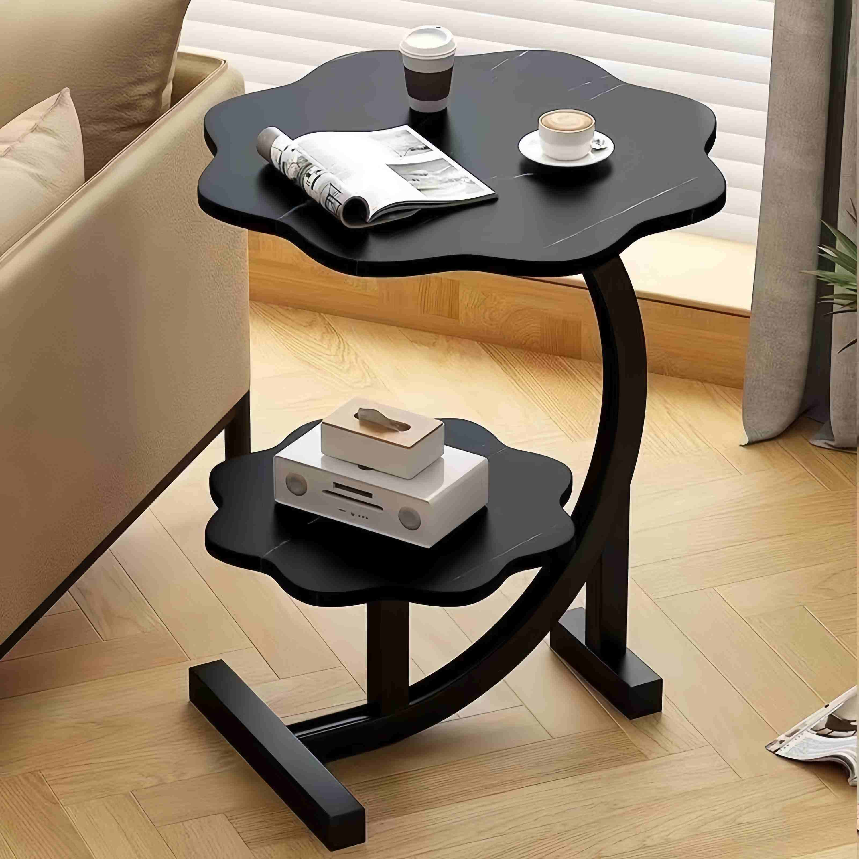 Black-petal