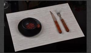 日本亚麻西式聚氯乙烯桌垫绝缘防滑碗垫，混色装饰经典餐垫 - Product Image 2
