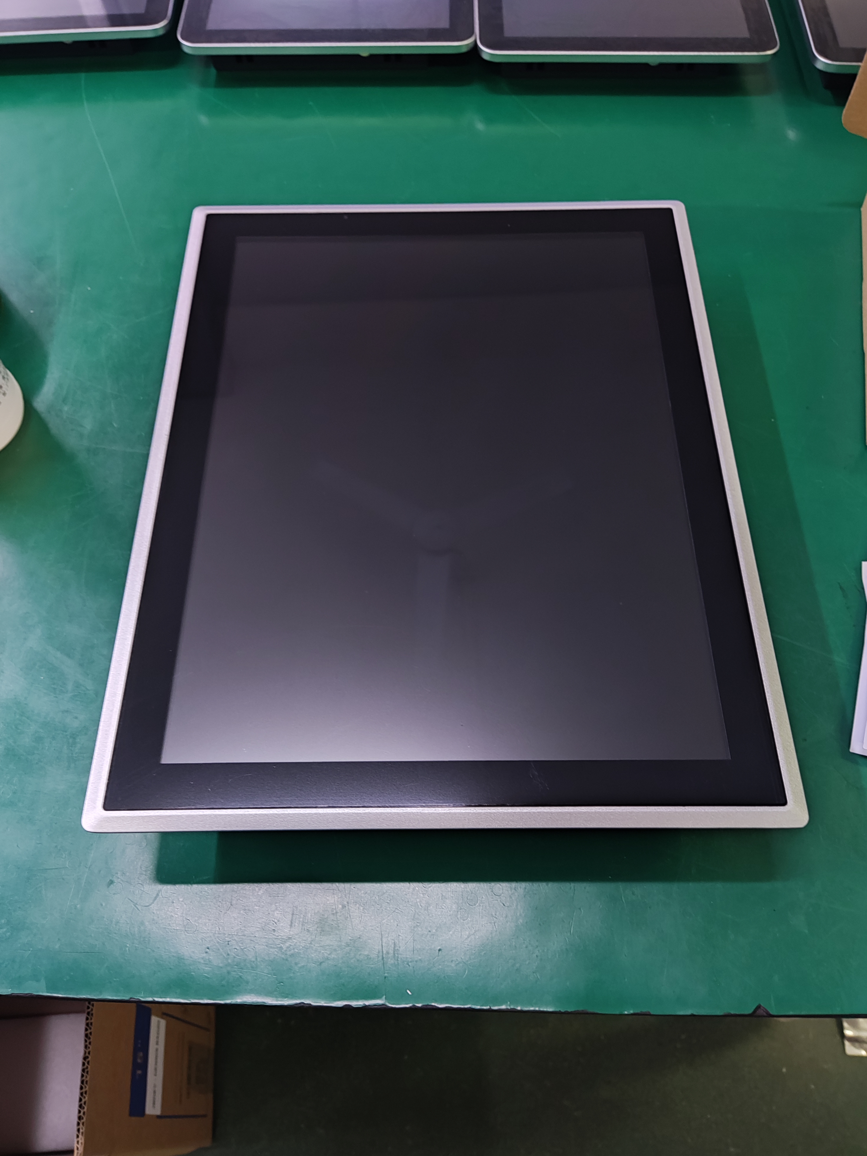 15"