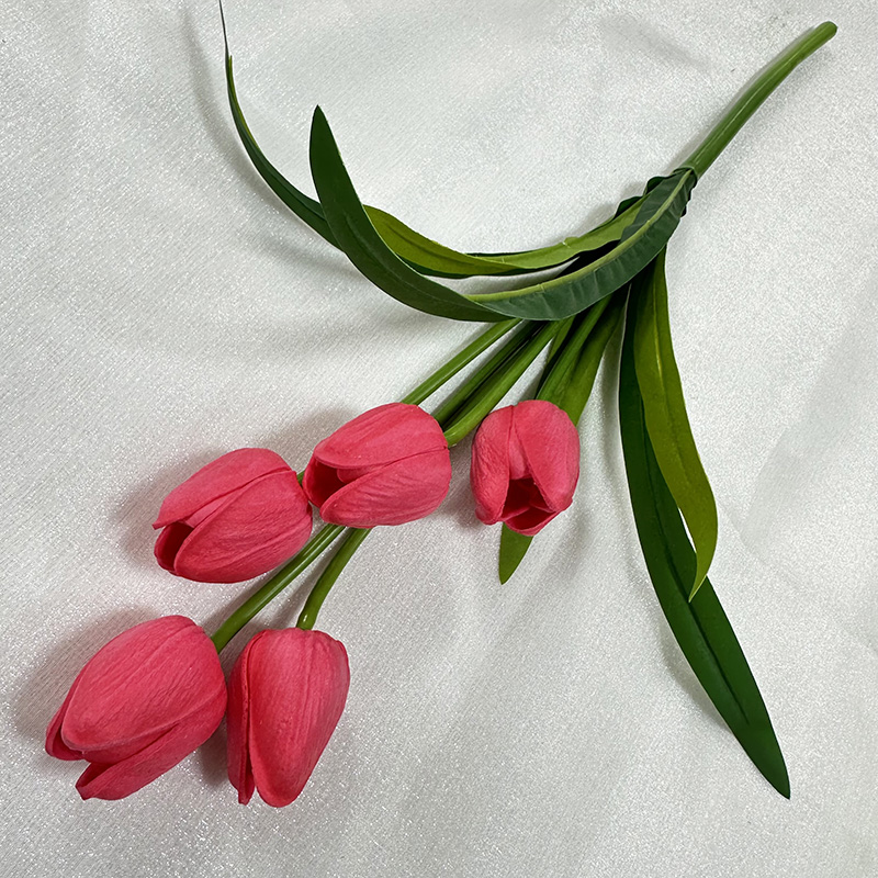 rose rouge