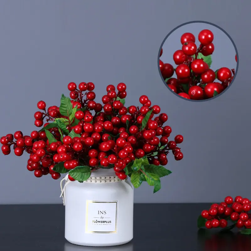 New Arrival 25cm Length Artificial Foam Berries Red Pink Berry Bunch for Christmas Decoration