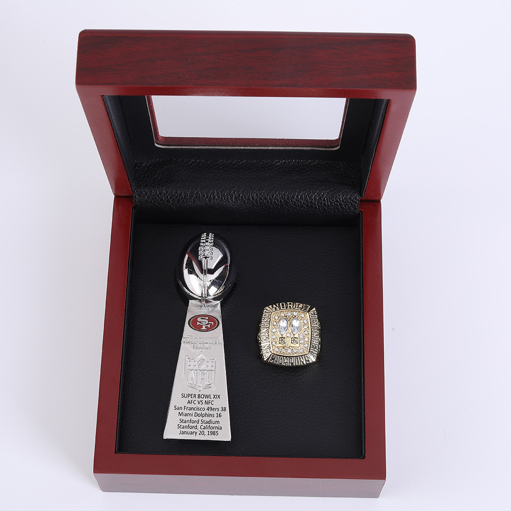 1984 ring + trophy+box