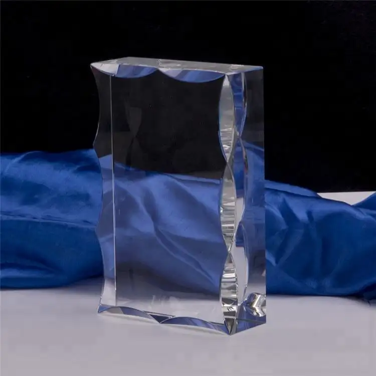 Honor Of Crysal China Venta al por mayor Trofeo de cristal Adorno de cristal Premio en blanco Trofeos Premio de cristal Cristal