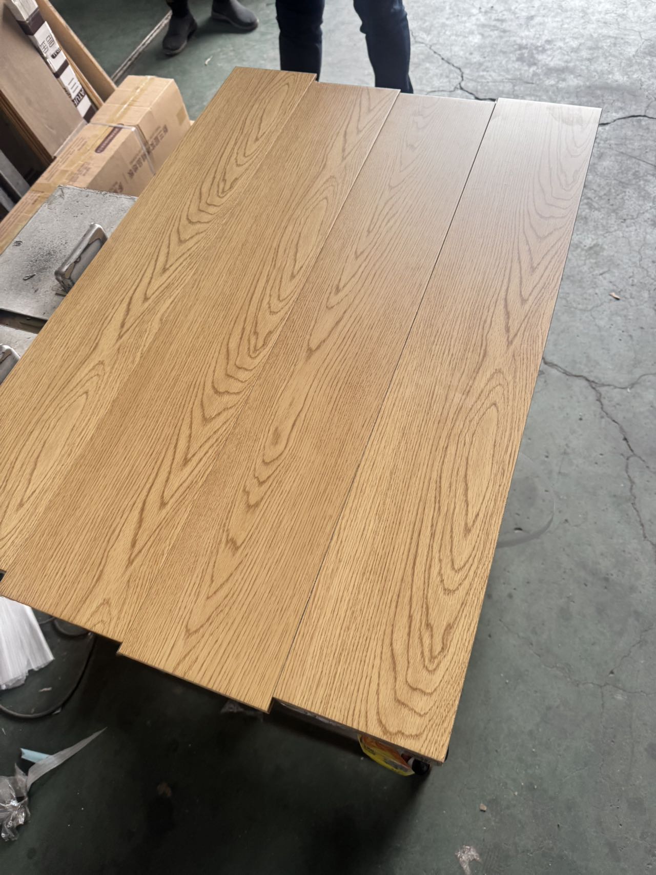 OAK-8889