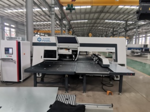 Punzonadora cnc máquina de la prensa de perforación con torreta de la cabeza - Product Image 5