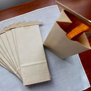クラフトランチ折りたたみショッピングバッグ白いクラフト紙袋パン用ハンドラーなしメーカー
