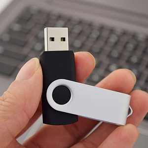 Lazer vable vable Metal döner toplu 512Mb 2Tb Ultra Fit Usb3.0 3.1Flash sürücü Oem Memory Stick Usb Flash sürücü özel Pendrive - Product Image 2