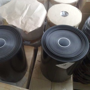 Hot Selling 82mm Roll Glass <strong>Polarizing</strong> <strong>Filter</strong> Transparent Polarized Film for LCD Monitor Projector Camera Lens Application - Product Image 3