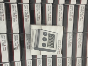 Großer digitaler LCD-Countdown Magnetischer Küchen-Kocht imer Alarm für allgemeines Aussehen Kleines Kunststoff metall inklusive Halterung - Product Image 6