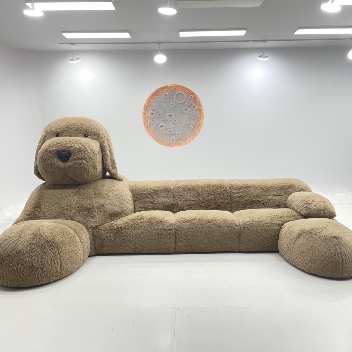 สีน้ำตาล