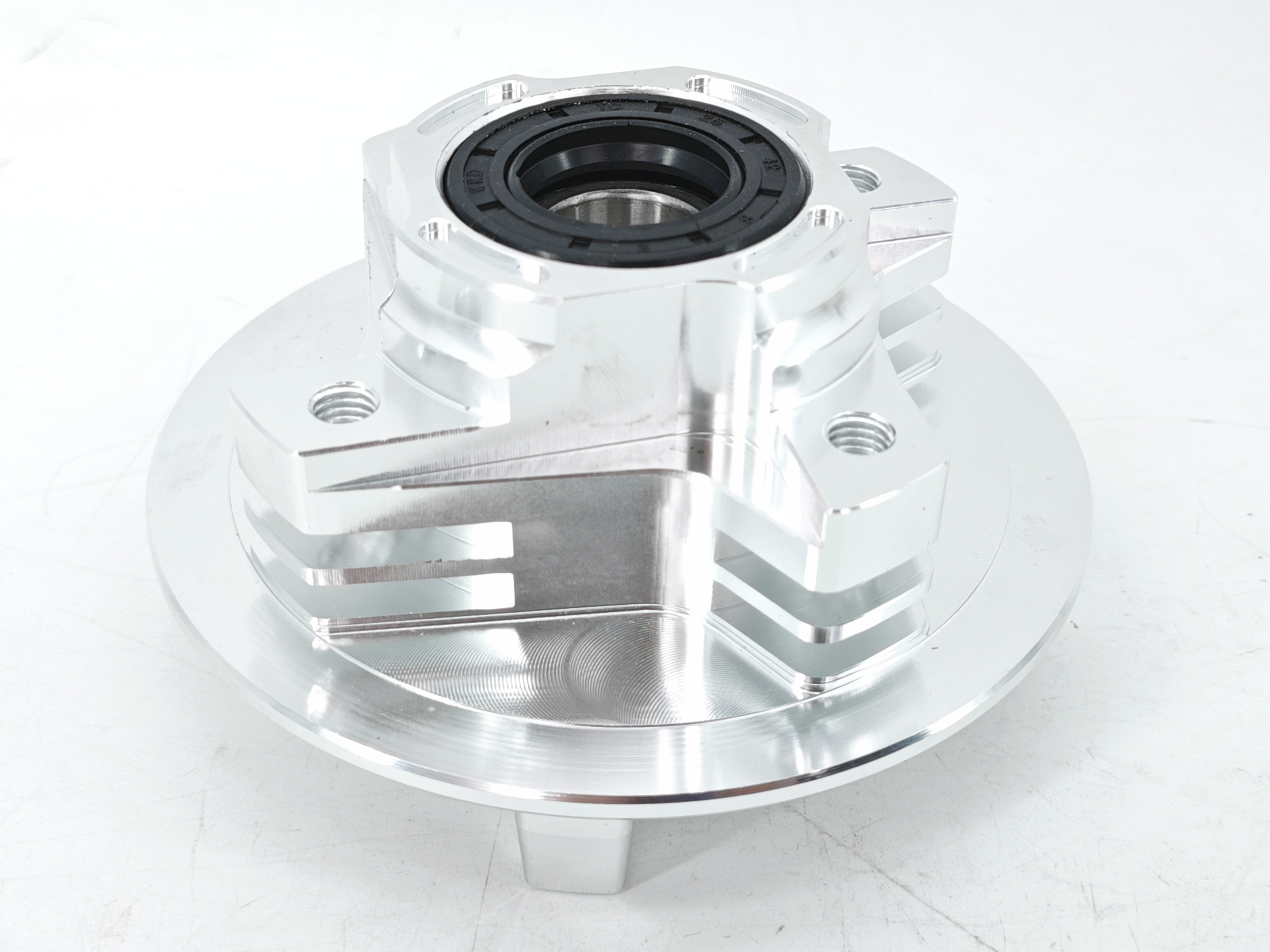 LC135-5S(สีเงิน)