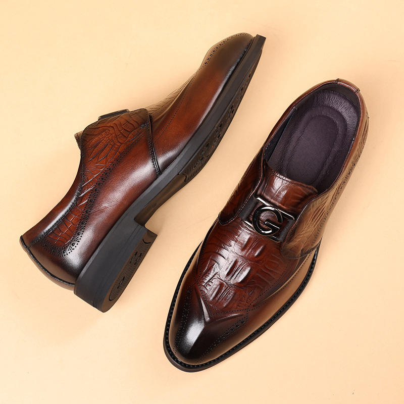 สีน้ำตาล