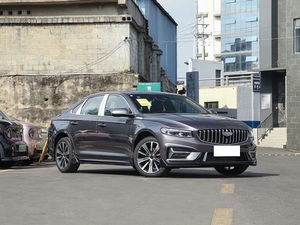 תקציב המלך סדר ערך sedan מצויד ב-10 "תצוגה עבור קונים בפעם הראשונה