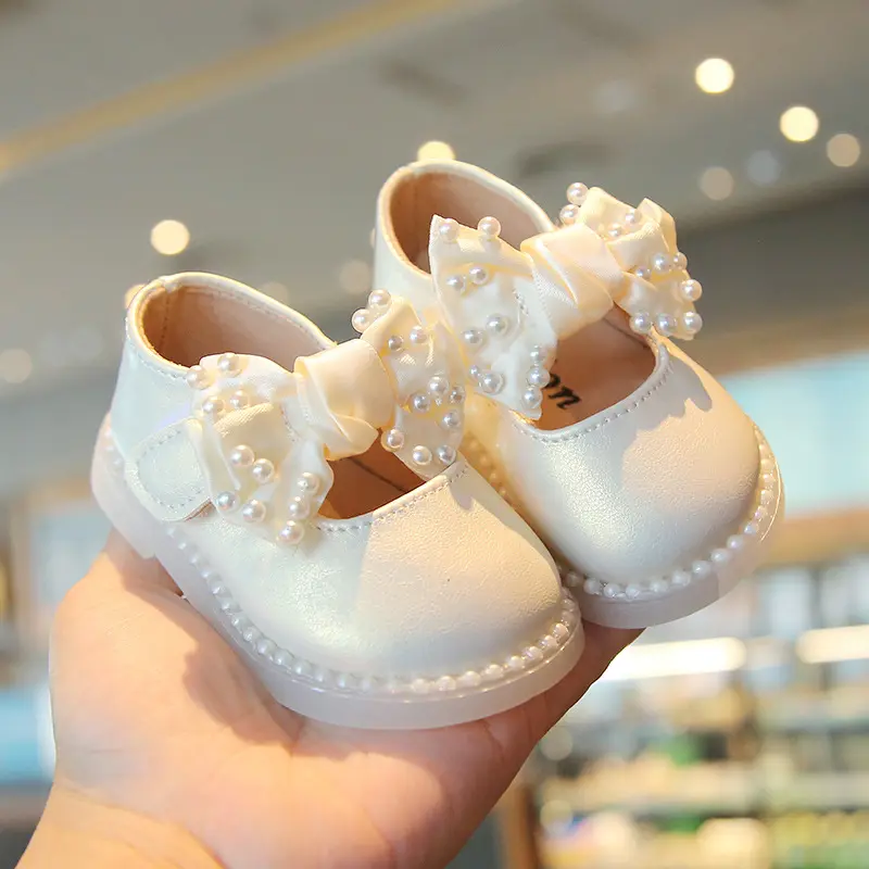 Sevimli yenidoğan kızlar yumuşak kauçuk alt nefes eğlence bebek prenses ayakkabı yay ile