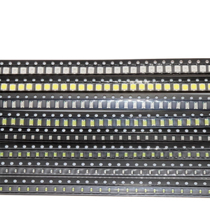 XINGLIGHT WS2812B integrato 5050 SMD Chip lampada perline 5V Chip incorporati 6 Pin Sk6812 2020 RGB perline programmabili LED Smd - Product Image 5