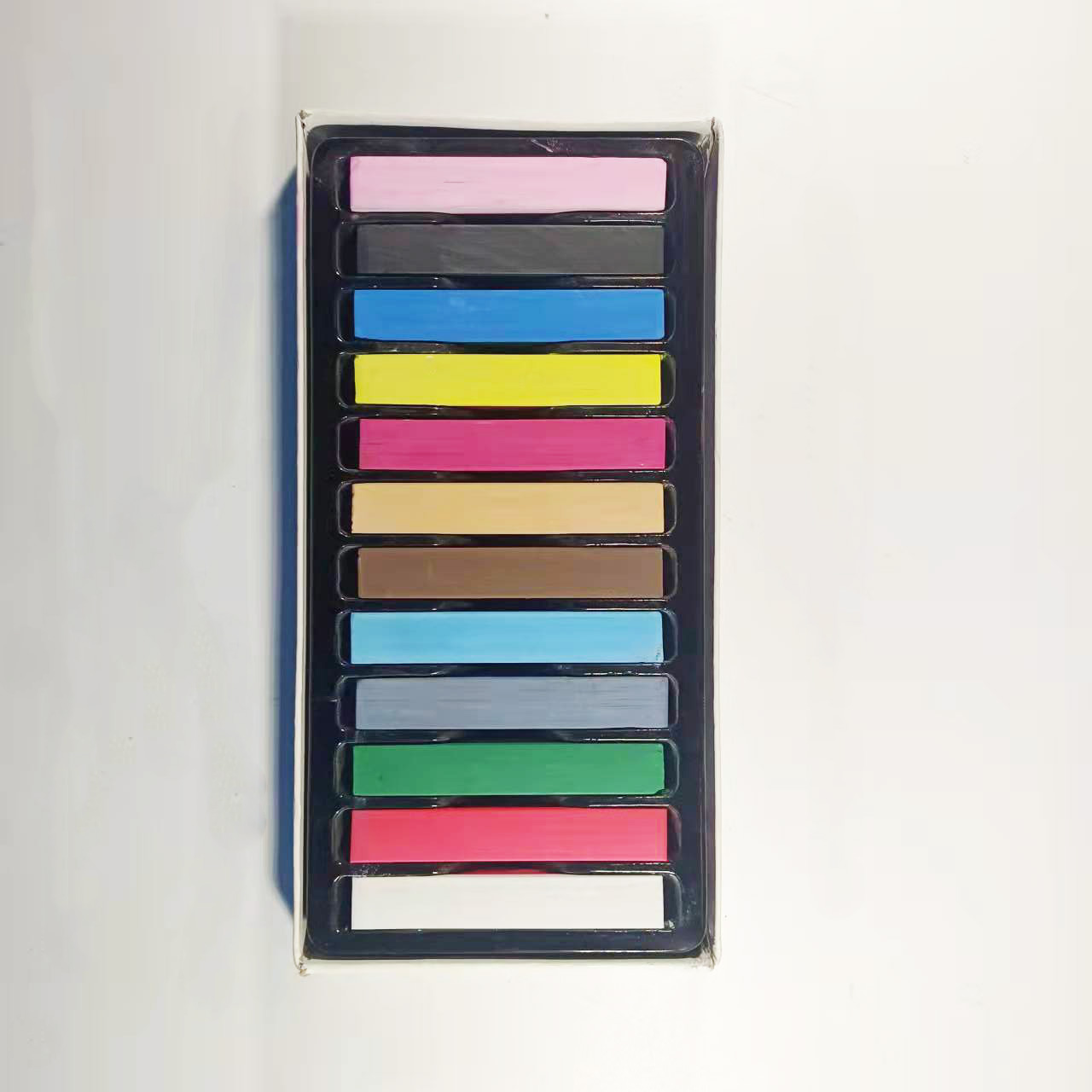 12 couleurs