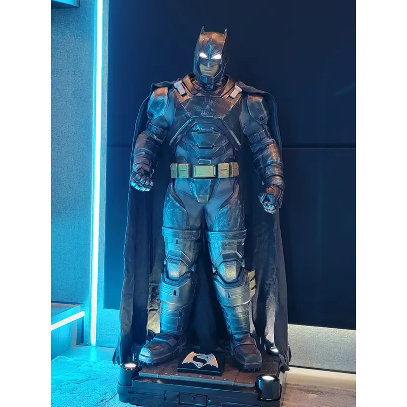 DC Action Figure süper kahraman fiberglas Batman heykeli reçine Batman heykel dekorasyon için