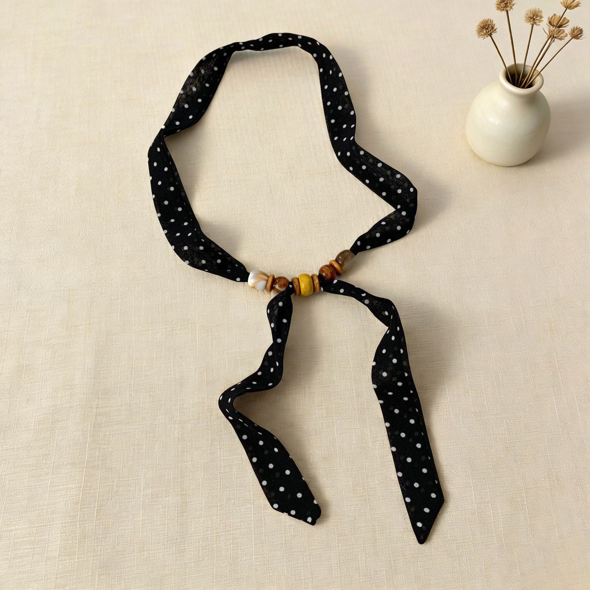 fine dot beige black