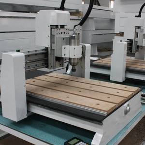 มินิเดสก์ท็อปเราเตอร์cnc K6090t Atc สำหรับของขวัญทำ - Product Image 4