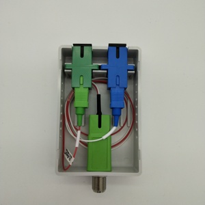 Garantía 3 años de alta calidad 2400MHz 72 dbuv salida con WDM pasivo CATV FTTH mini Nodo de fibra óptica