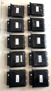奔驰M电子模块发动机控制单元电脑板ECU 271 272 273 - Product Image 5